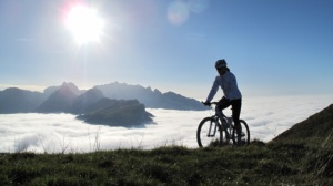 Mujer en bicicleta